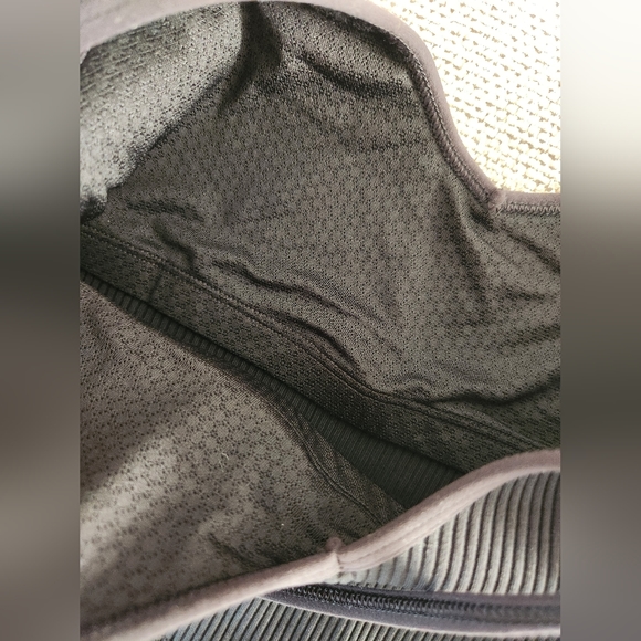 NWT VUORI RIB CROP TANK - Picture 3 of 6